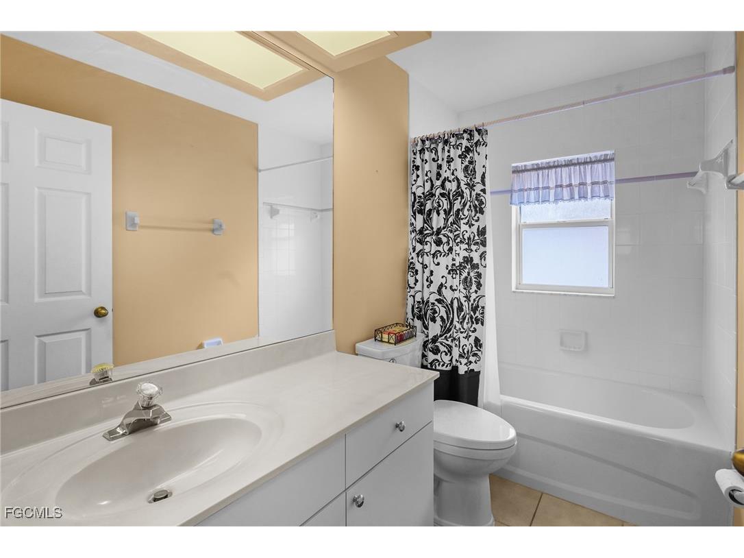 13421 Wild Cotton Court North Fort Myers FL 33903 2025002790 image27