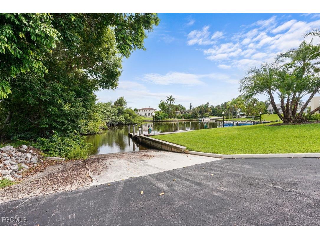 13421 Wild Cotton Court North Fort Myers FL 33903 2025002790 image33