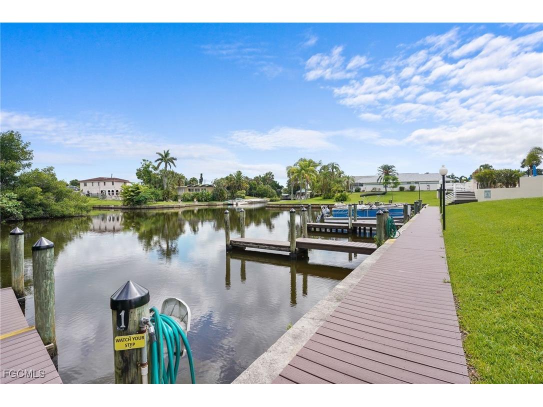 13421 Wild Cotton Court North Fort Myers FL 33903 2025002790 image35