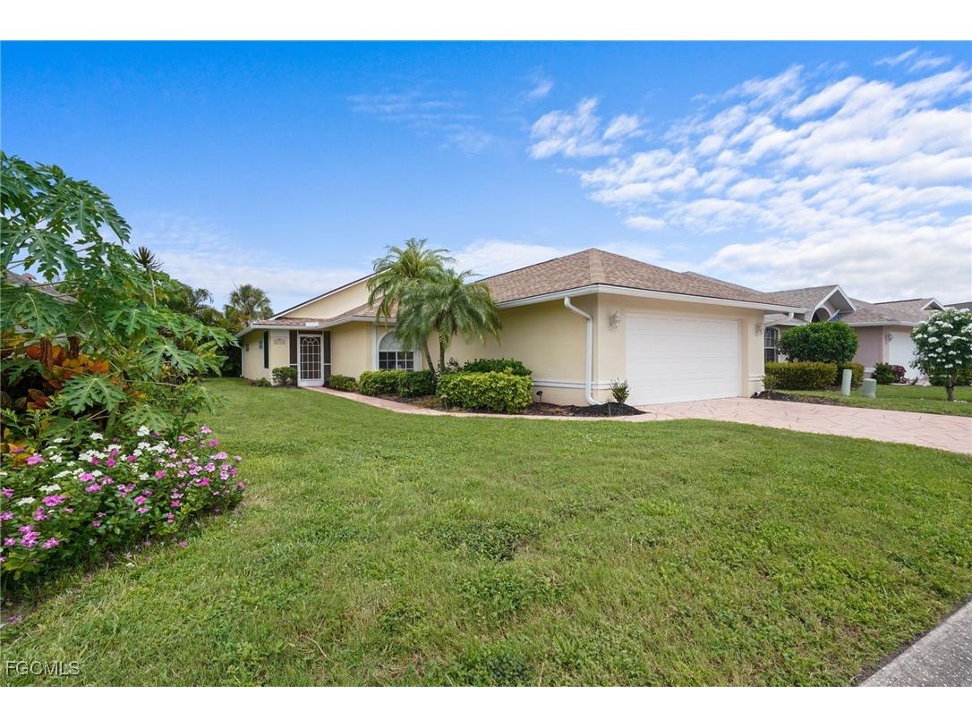 13421 Wild Cotton Court North Fort Myers FL 33903 2025002790 image38