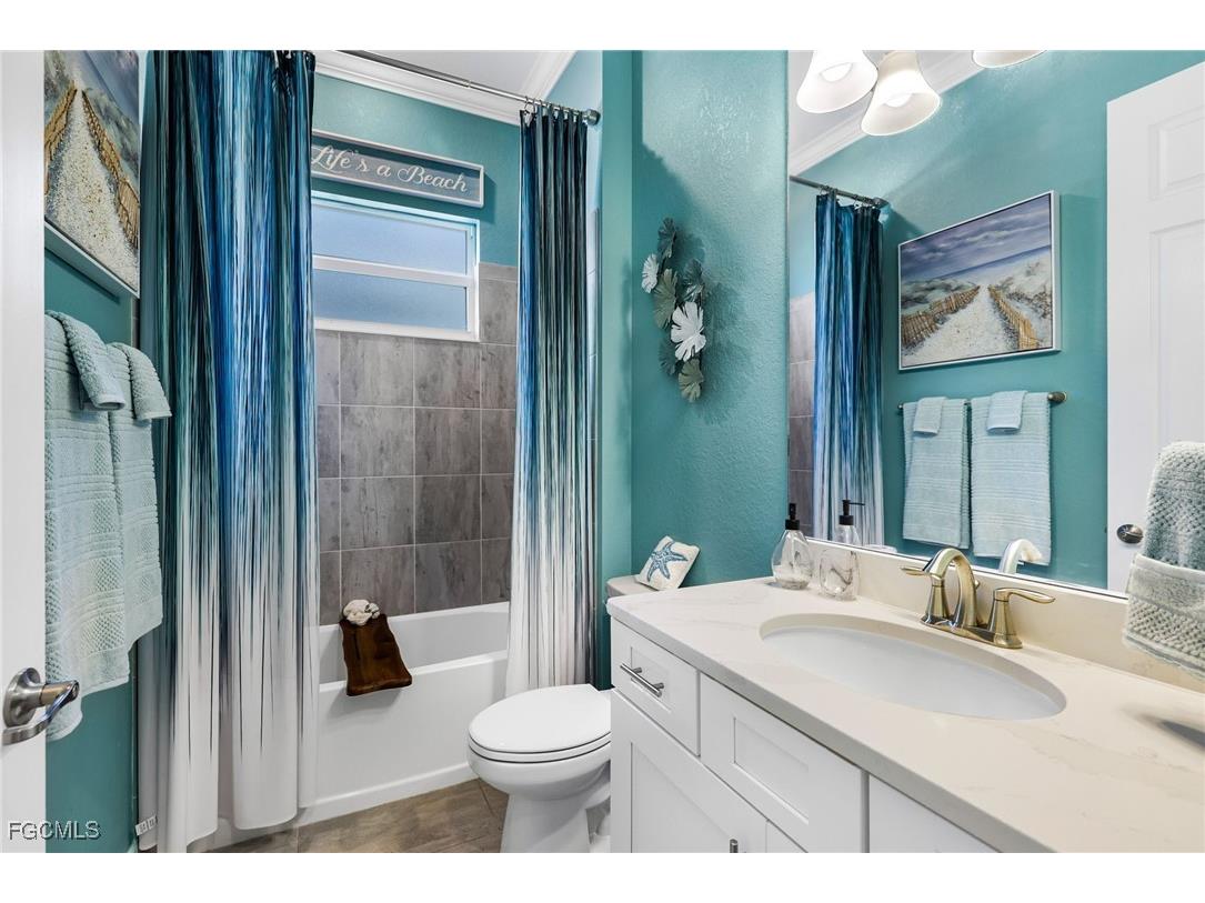 13424 Blue Bay Circle Fort Myers FL 33913 2025021094 image19
