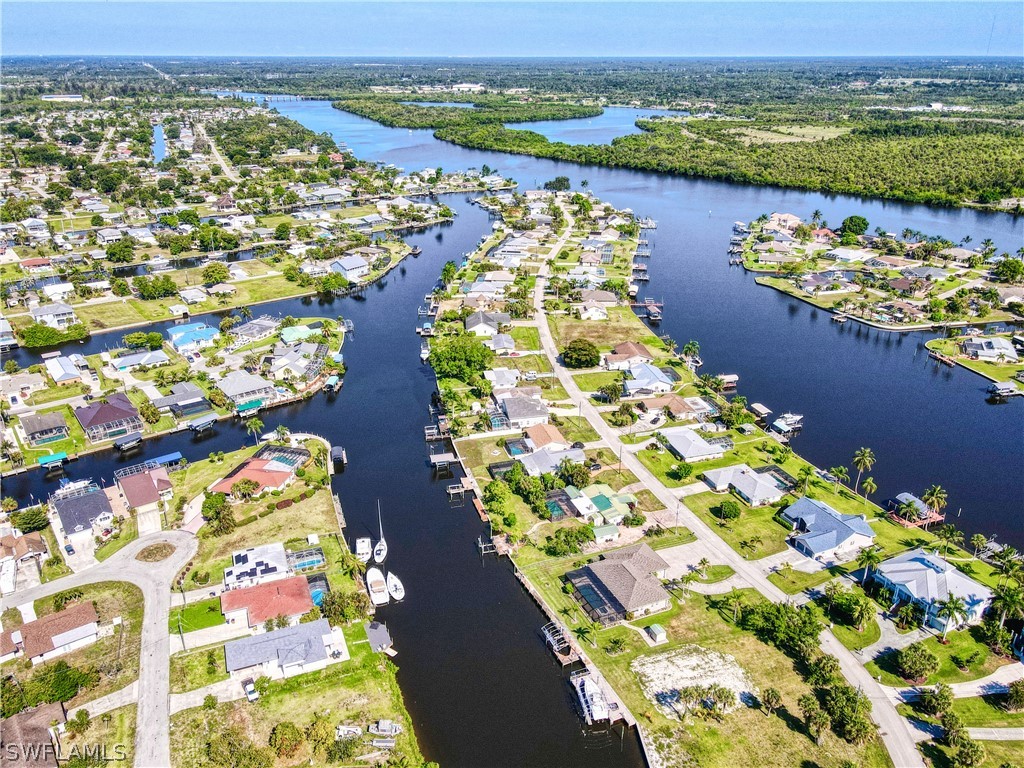 13425 Marquette Boulevard Fort Myers FL 33905 224047667 image10