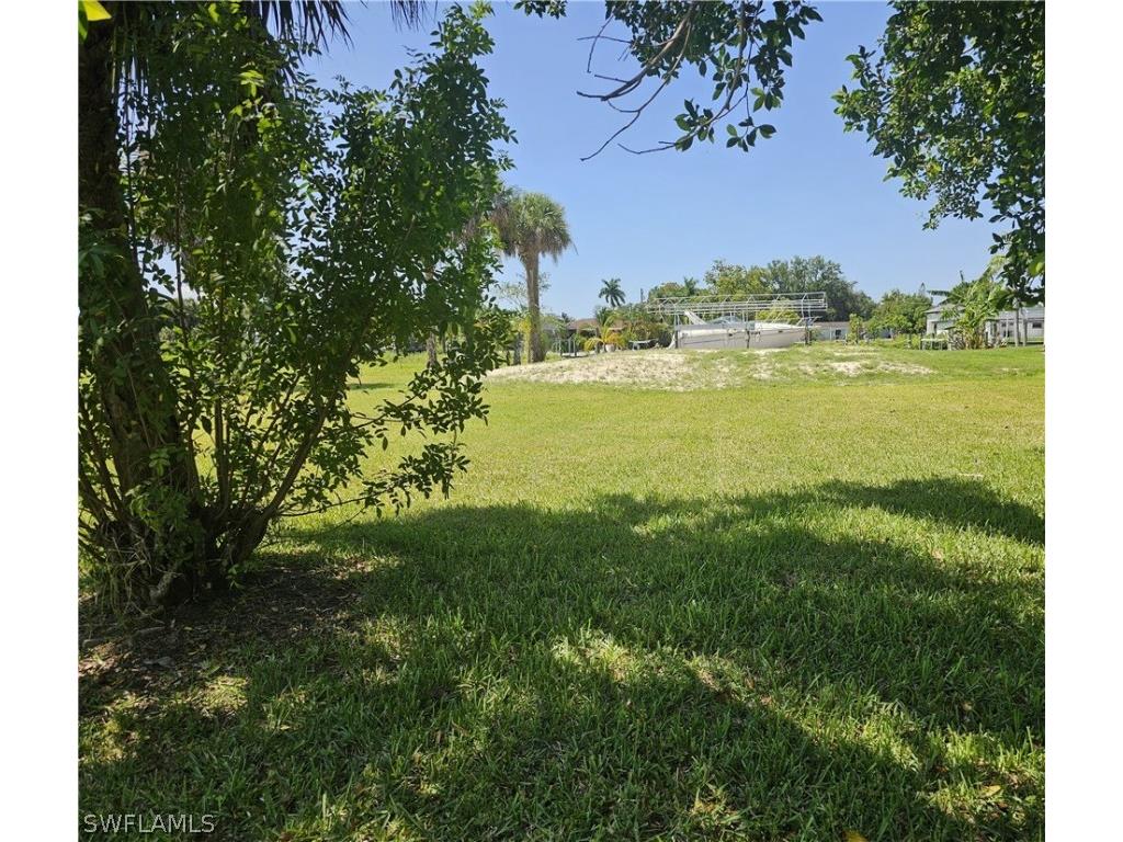 13425 Marquette Boulevard Fort Myers FL 33905 224047667 image2