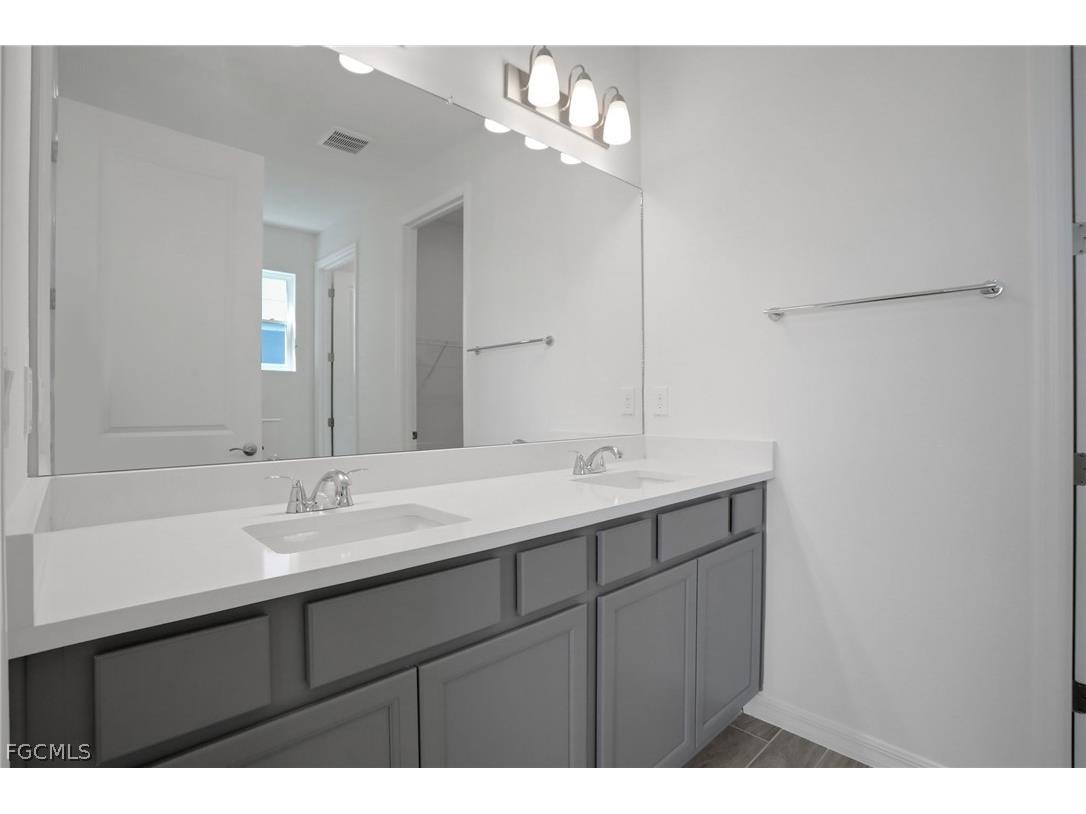 13425 Turnleaf Boulevard Punta Gorda FL 33955 2026007674 image12