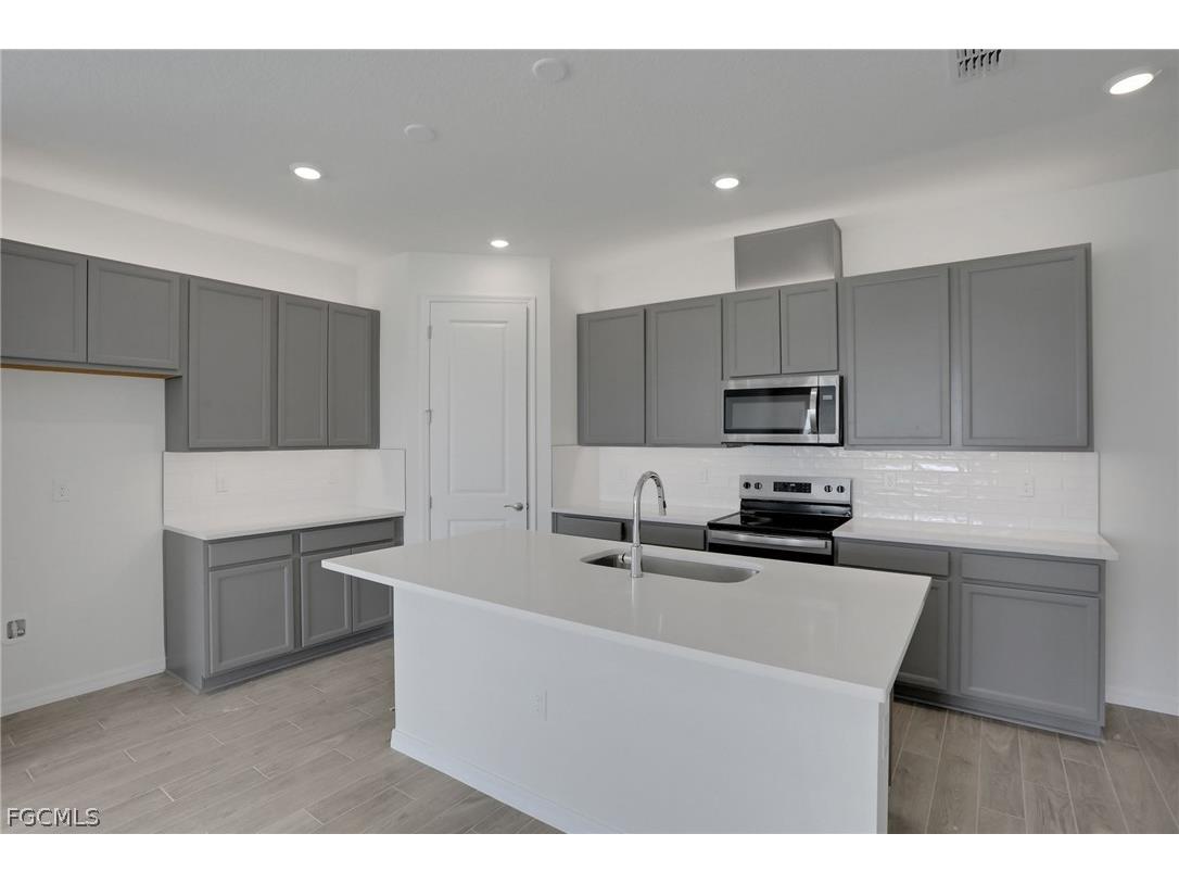 13425 Turnleaf Boulevard Punta Gorda FL 33955 2026007674 image4