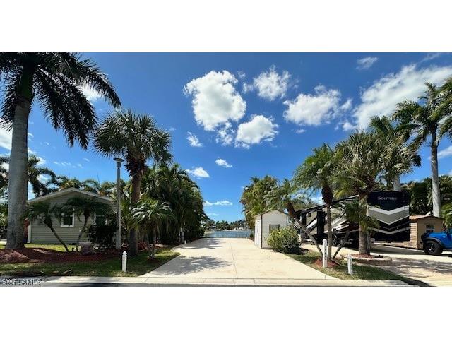 1343 Amethyst Lake Lane Naples FL 34114 226012330 image1