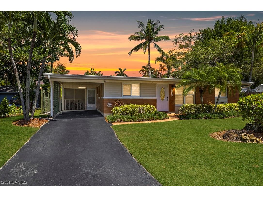 1343 Delmar Lane Naples FL 34104 223056938 image1