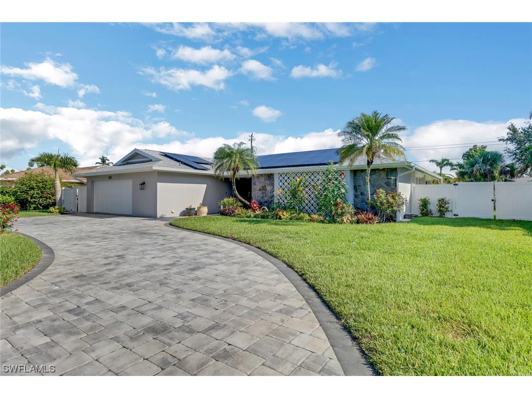 1343 Tanglewood Parkway Fort Myers FL 33919 223035494 image1