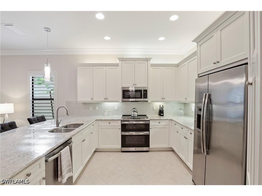 13435 Silktail Drive Naples FL 34109 226018362 image8