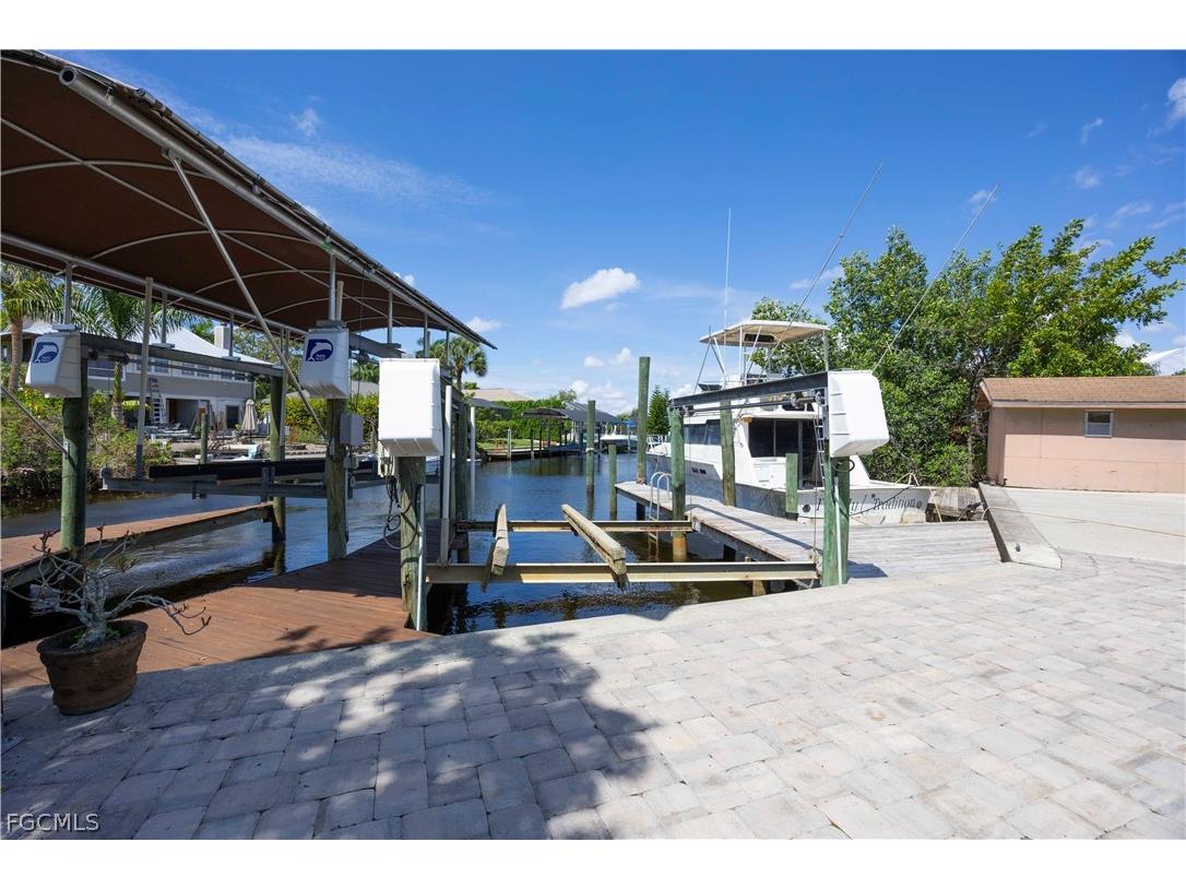 13438 Caribbean Boulevard Fort Myers FL 33905 2026012860 image35