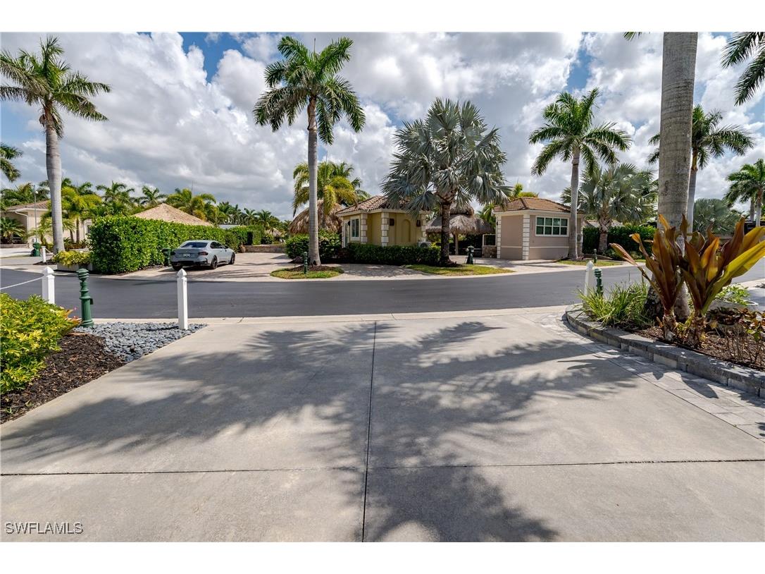 13439 Snook Circle Naples FL 34114 225045080 image38