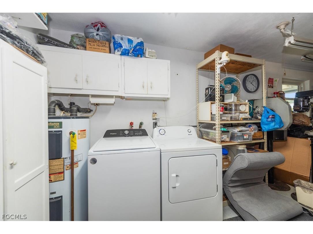 1344 Mayfair Terrace Fort Myers FL 33919 2026008339 image24