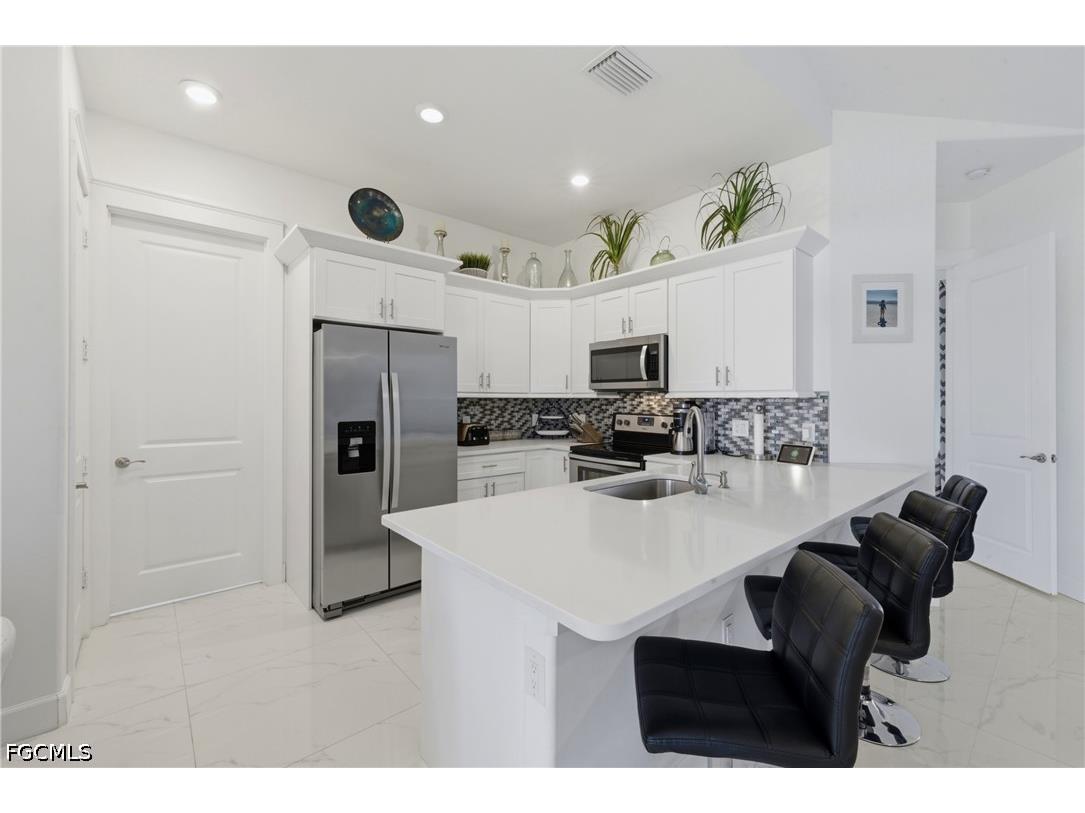 1344 NW 13th Place Cape Coral FL 33993 2026018861 image7