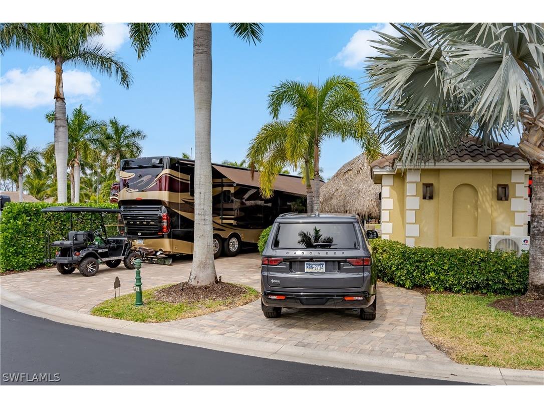 13440 Snook Circle Naples FL 34114 224034179 image1