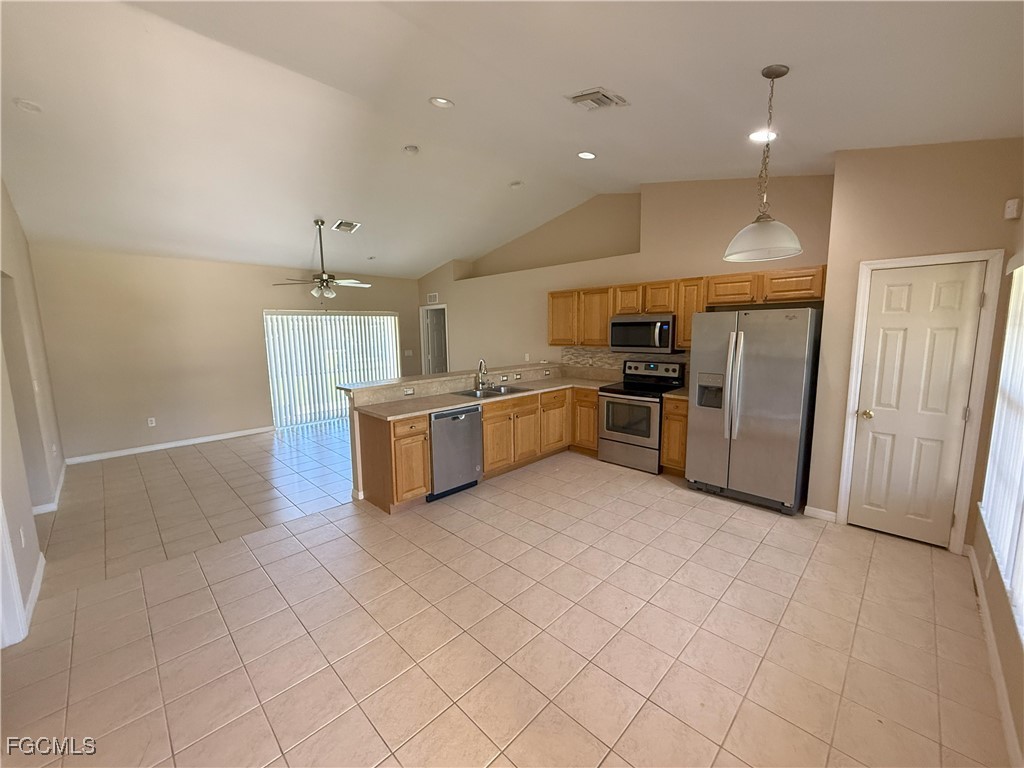 13441 Caribbean Boulevard Fort Myers FL 33905 2025015041 image4