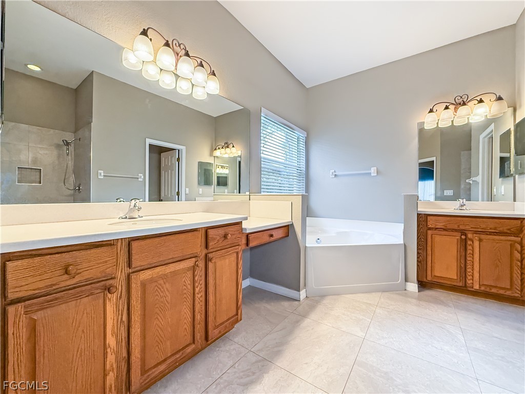 13446 Bristol Park Way Fort Myers FL 33913 2025024711 image7