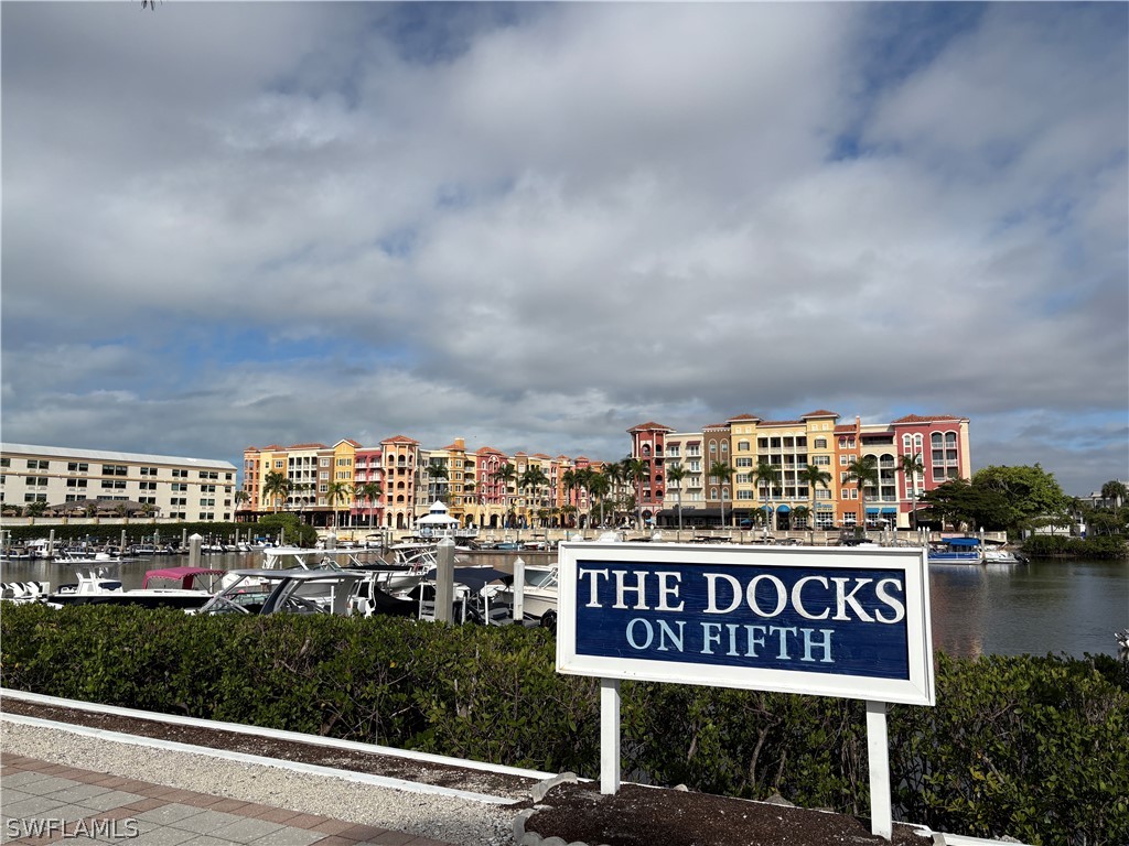 1345 5th Avenue S Naples FL 34102 226006020 image1
