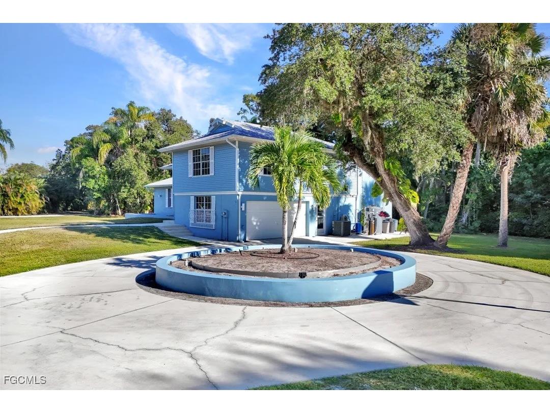 14630 Smokey Hollow Lane North Fort Myers FL 33903 2025021181 image12