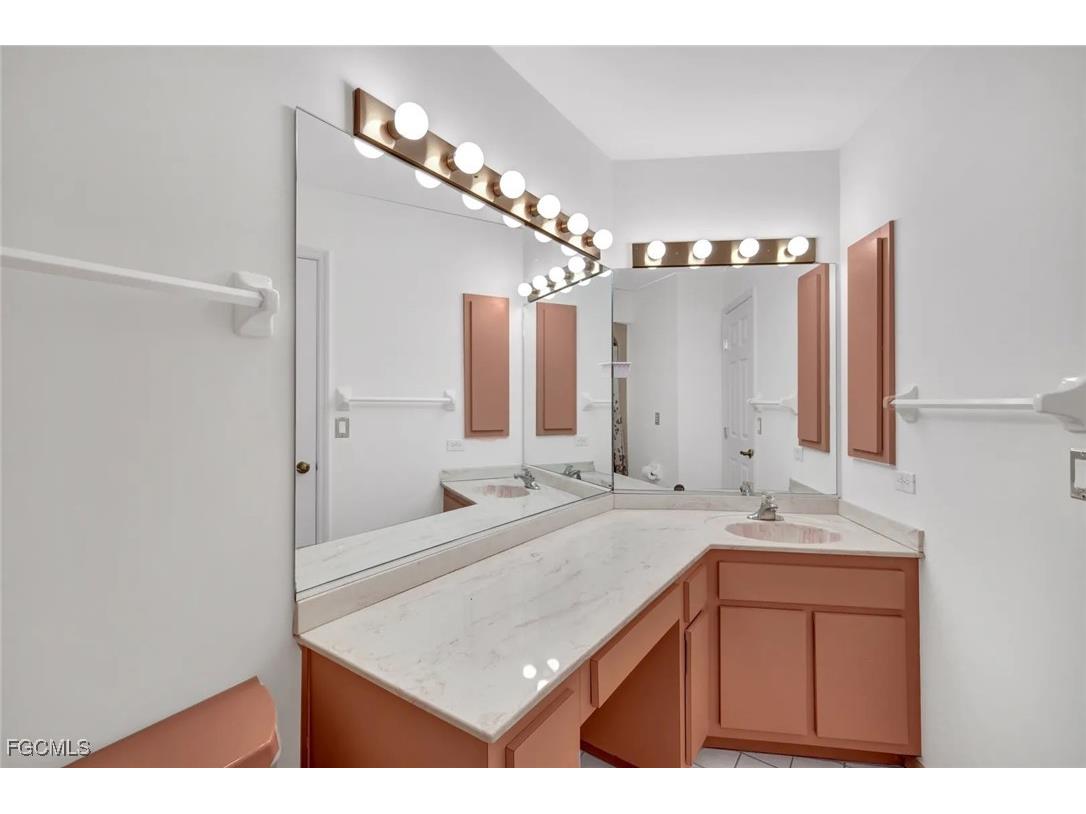 14630 Smokey Hollow Lane North Fort Myers FL 33903 2025021181 image49