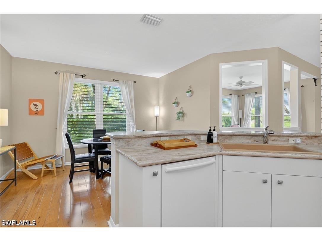 1345 Charleston Square Drive #102 Naples FL 34110 226018067 image15