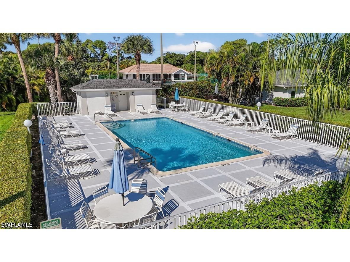 1345 Charleston Square Drive #102 Naples FL 34110 226018067 image30