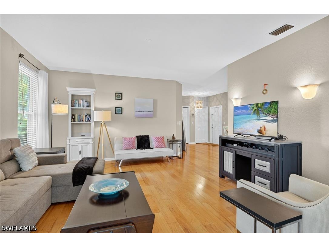 1345 Charleston Square Drive #102 Naples FL 34110 226018067 image9