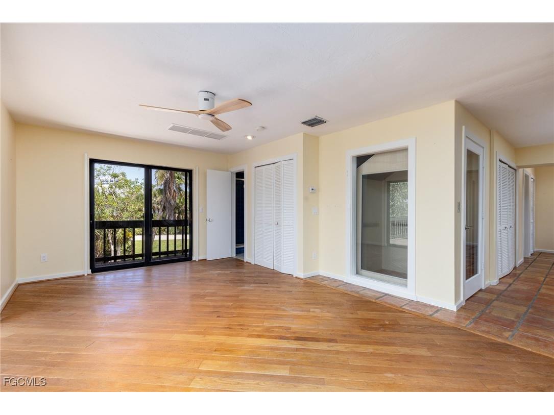 1345 Junonia Street Sanibel FL 33957 2025010162 image13