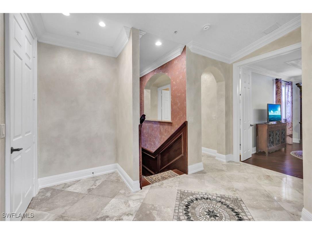 1345 Mariposa Circle #5204 Naples FL 34105 225083922 image5