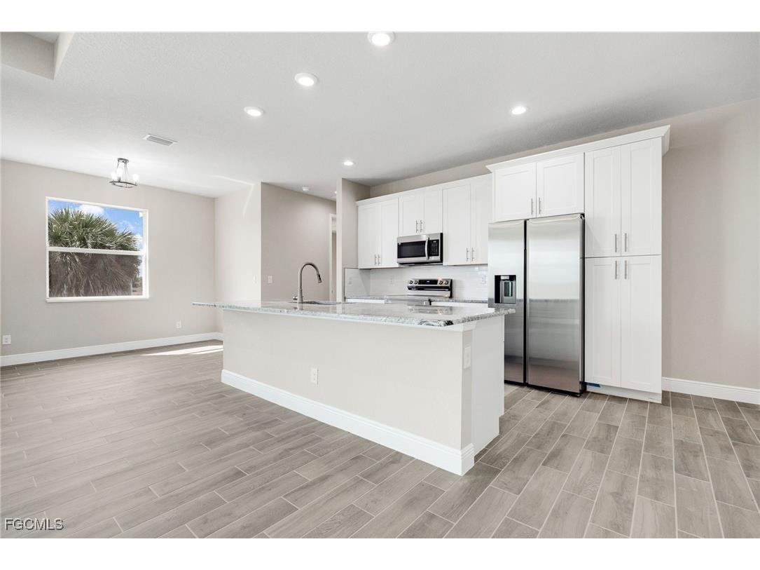 1346 Radio Loop Labelle FL 33935 2025023491 image10