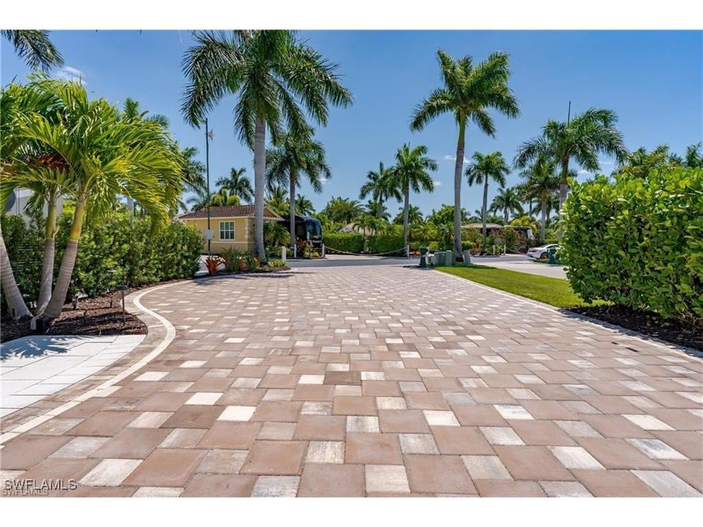 13461 Ladyfish Lane Naples FL 34114 225077271 image12