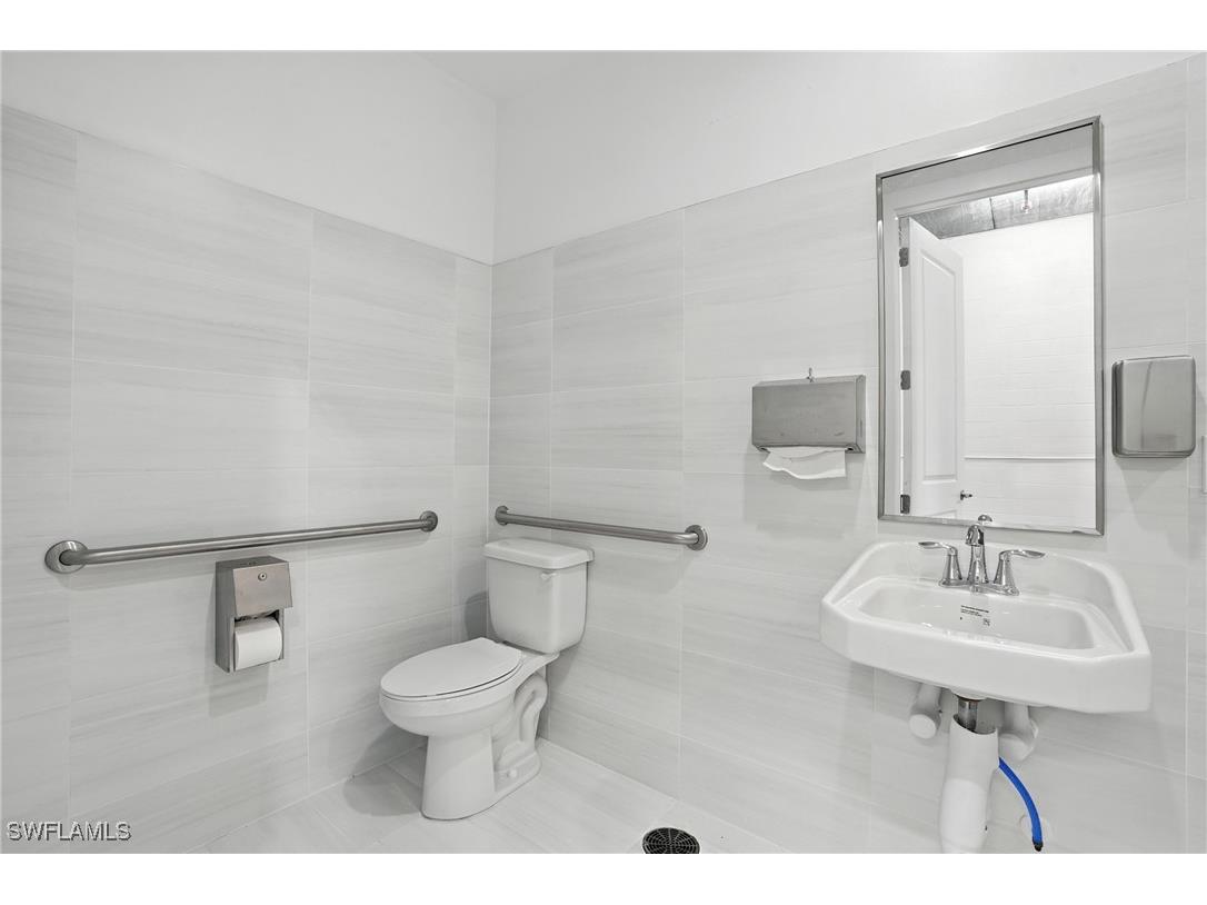 13461 Shire Lane #217 Fort Myers FL 33912 225063687 image12