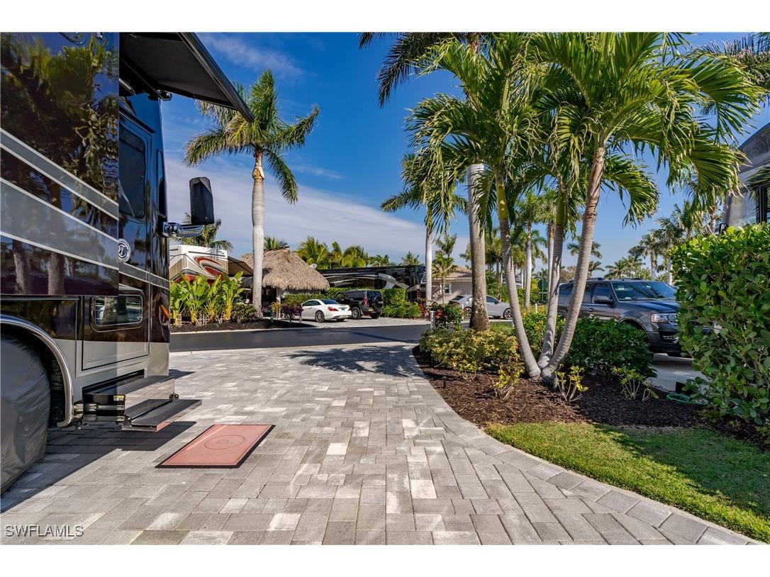 13467 Snook Circle Naples FL 34114 225004117 image24