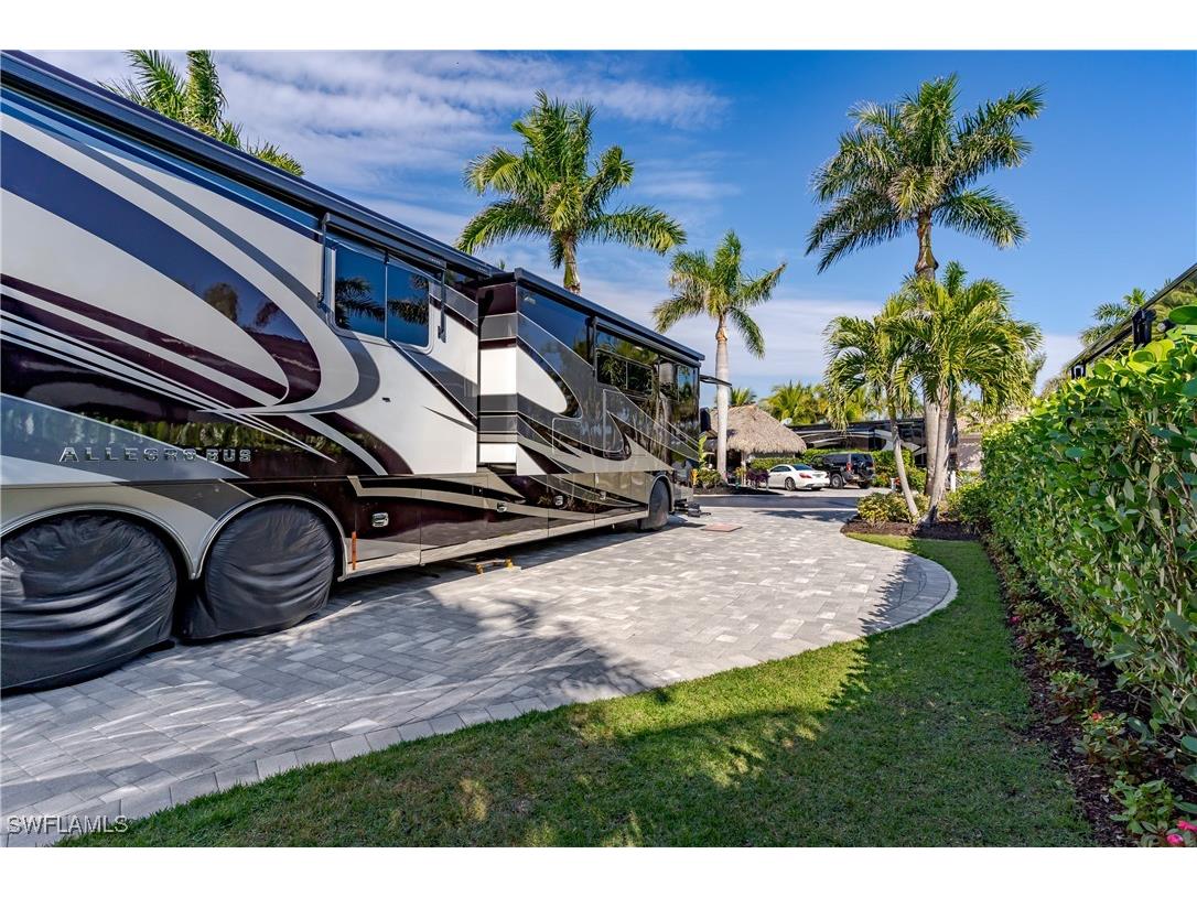 13467 Snook Circle Naples FL 34114 225004117 image40