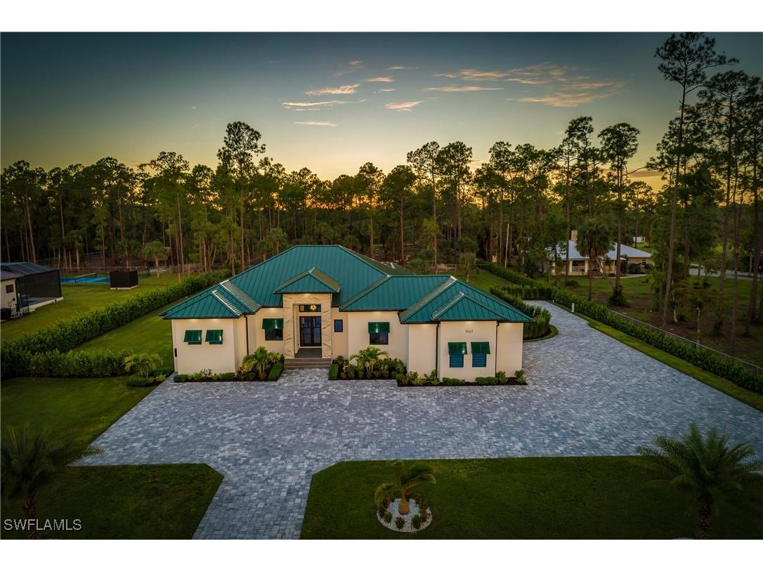 1347 23rd Street SW Naples FL 34117 225077952 image1