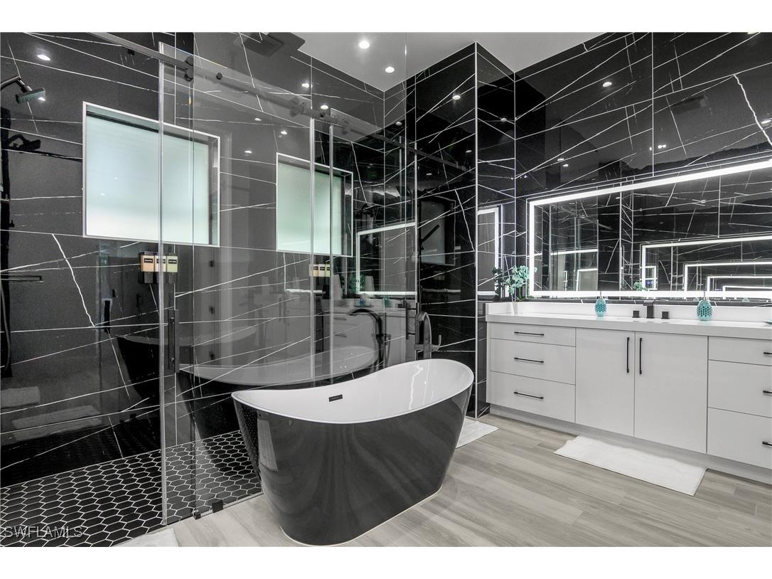 1347 23rd Street SW Naples FL 34117 225077952 image10