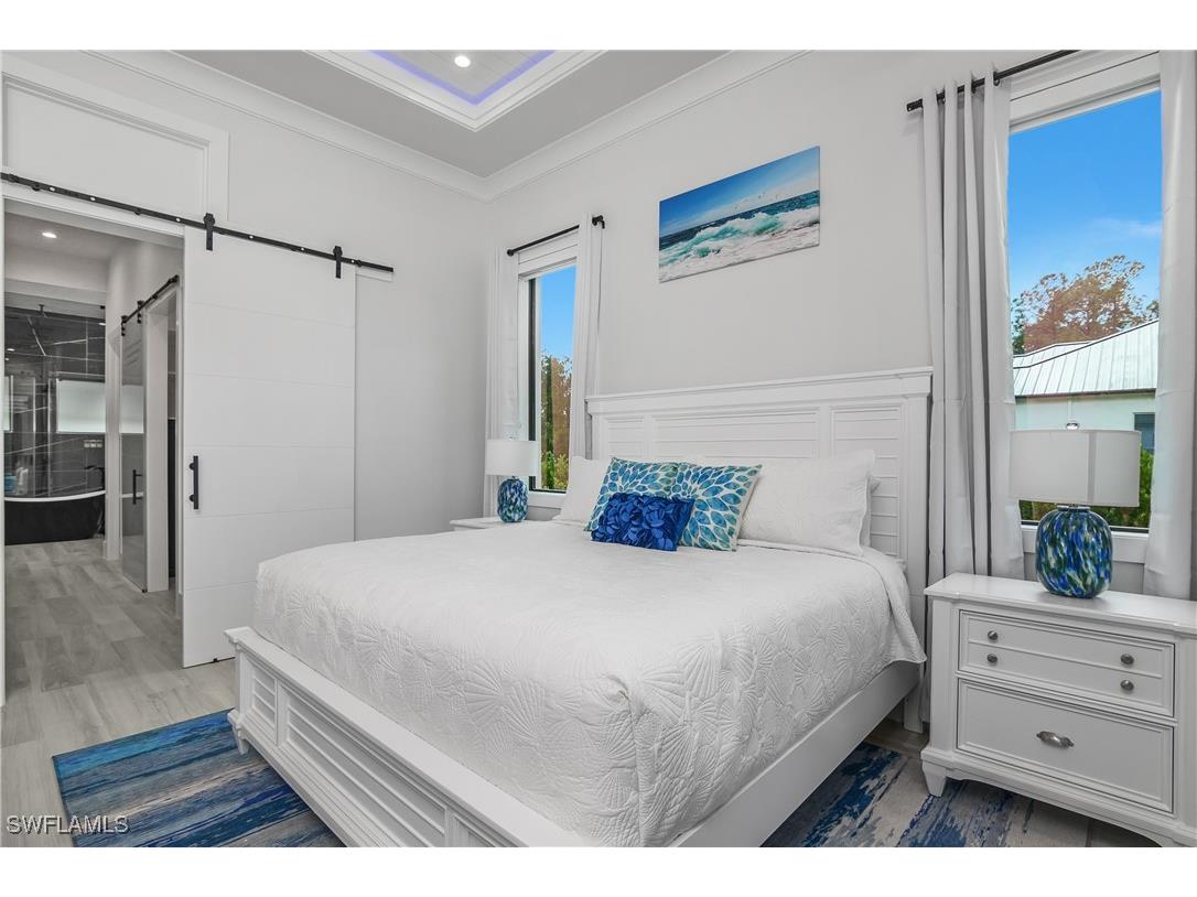 1347 23rd Street SW Naples FL 34117 225077952 image8