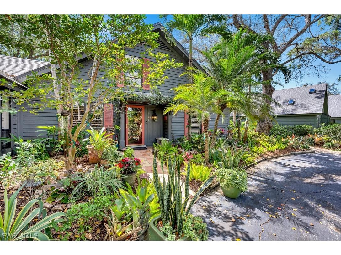 1347 Solana Road #L-4 Naples FL 34103 224024055 image1