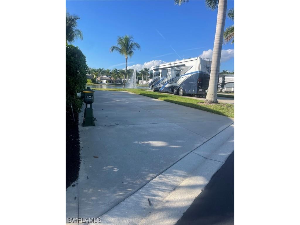 13477 Ladyfish Lane Naples FL 34114 223086344 image1