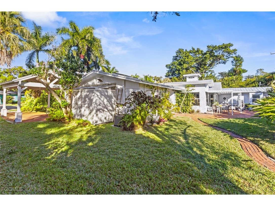 1348 Alcazar Avenue Fort Myers FL 33901 2026003051 image30