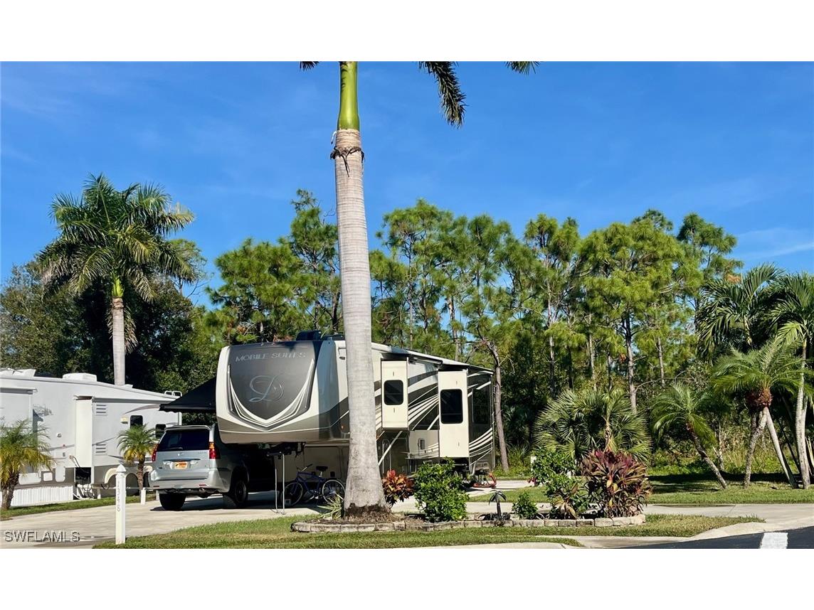 1348 Diamond Lake Circle Naples FL 34114 225082902 image3