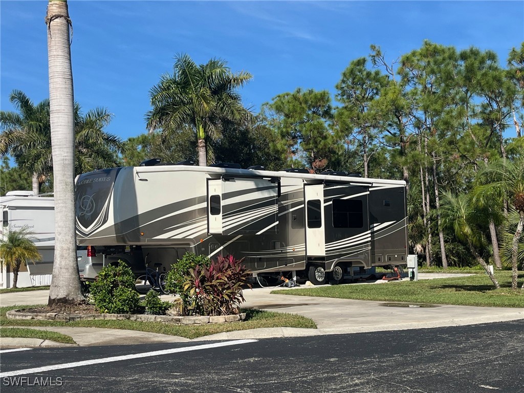 1348 Diamond Lake Circle Naples FL 34114 225082902 image5