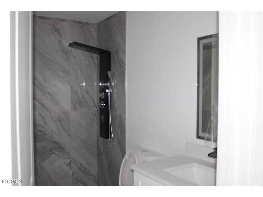 1348 NW 13th Place Cape Coral FL 33993 2025011774 image11