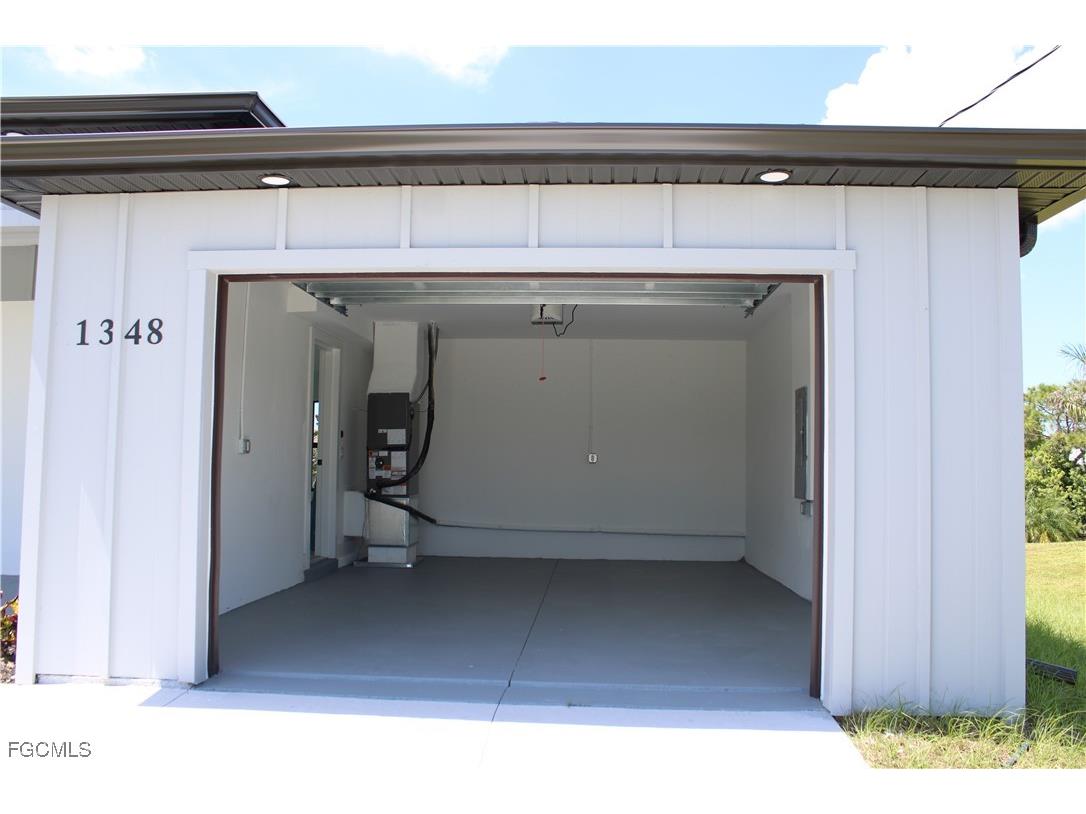 1348 NW 13th Place Cape Coral FL 33993 2025011774 image4