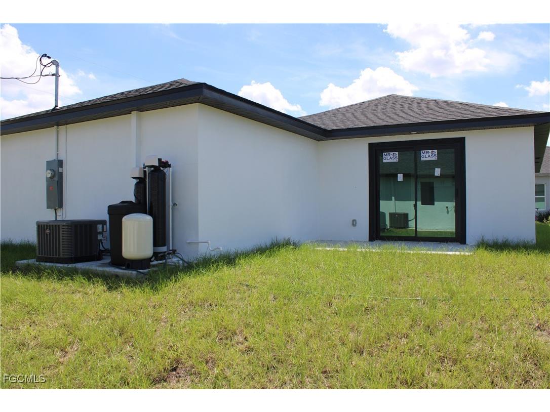 1348 NW 13th Place Cape Coral FL 33993 2025011774 image6