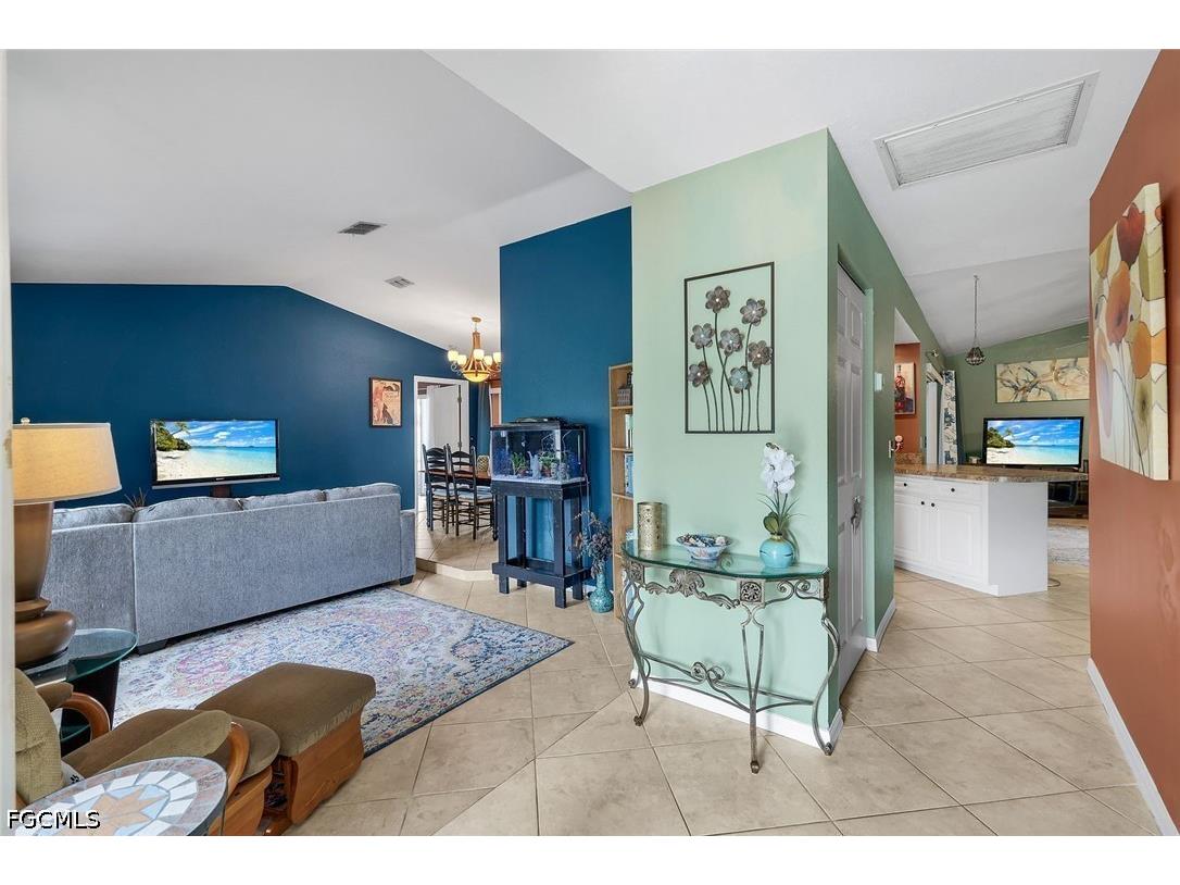 13481 Red Maple Circle North Fort Myers FL 33903 2026026281 image3