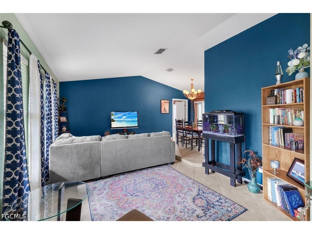 13481 Red Maple Circle North Fort Myers FL 33903 2026026281 image5