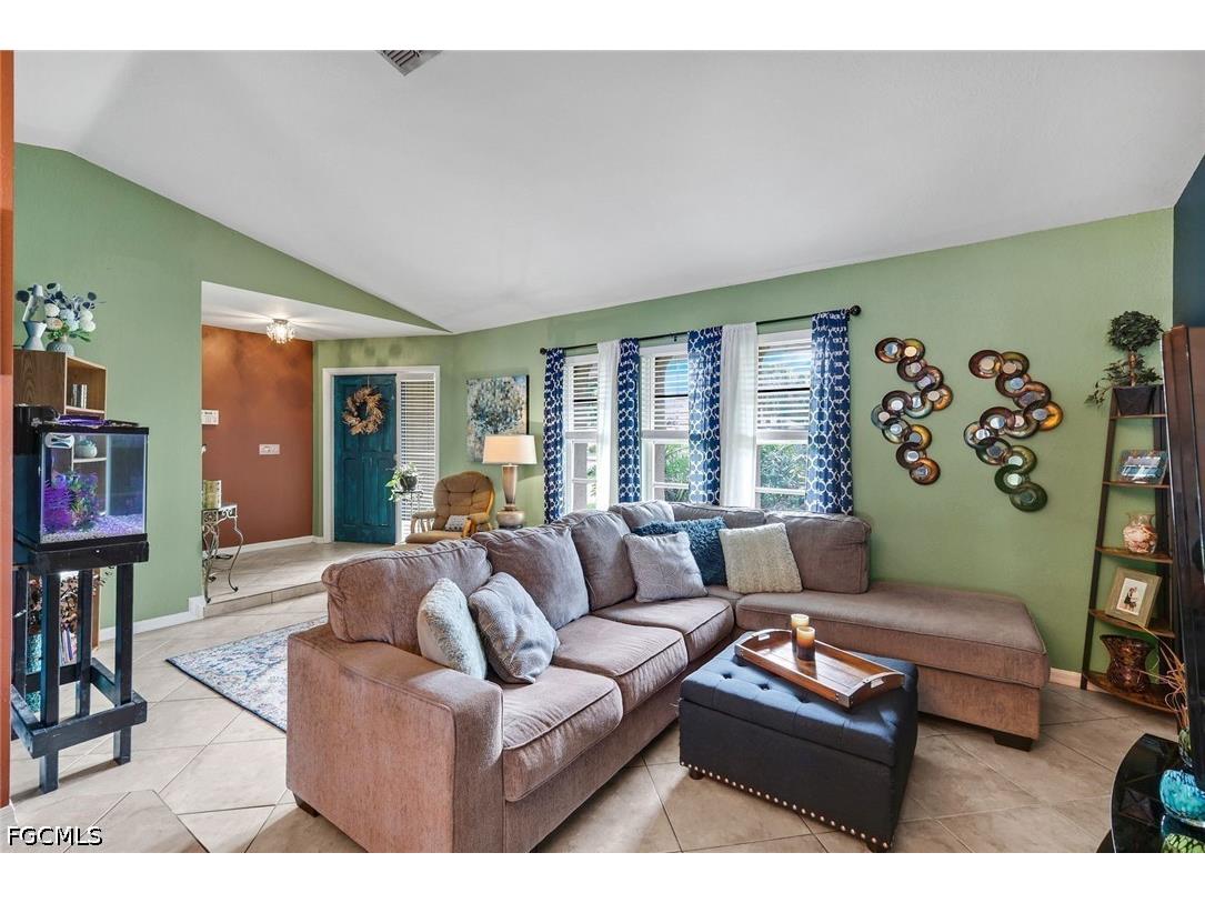13481 Red Maple Circle North Fort Myers FL 33903 2026026281 image6