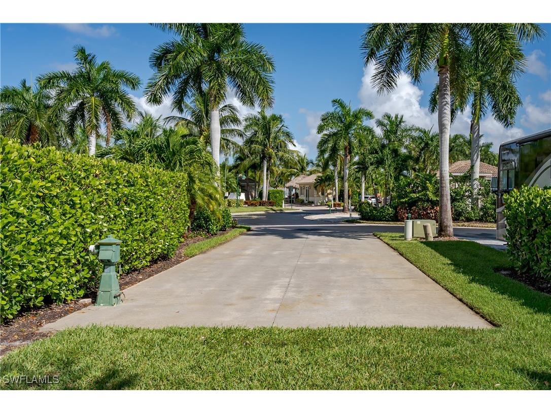 13491 Snook Circle Naples FL 34114 224071208 image10