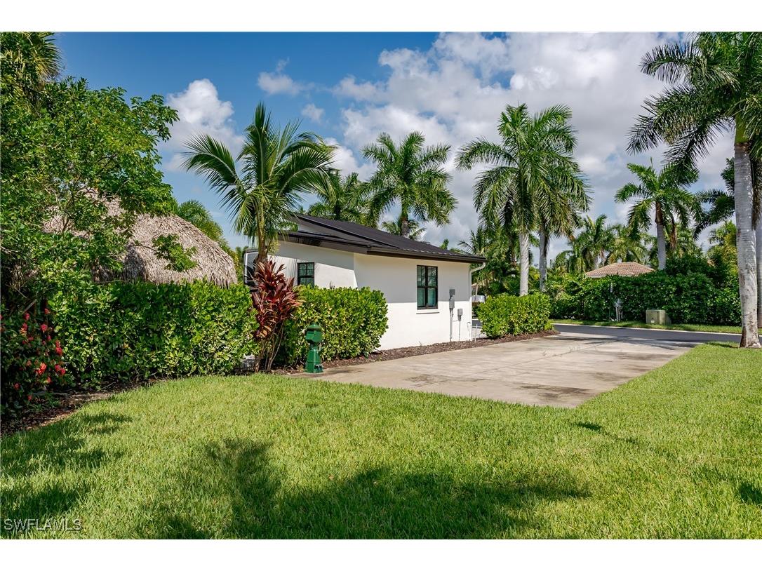 13499 Snook Circle Naples FL 34114 224064998 image24