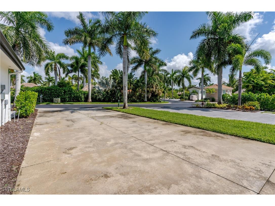 13499 Snook Circle Naples FL 34114 224064998 image27
